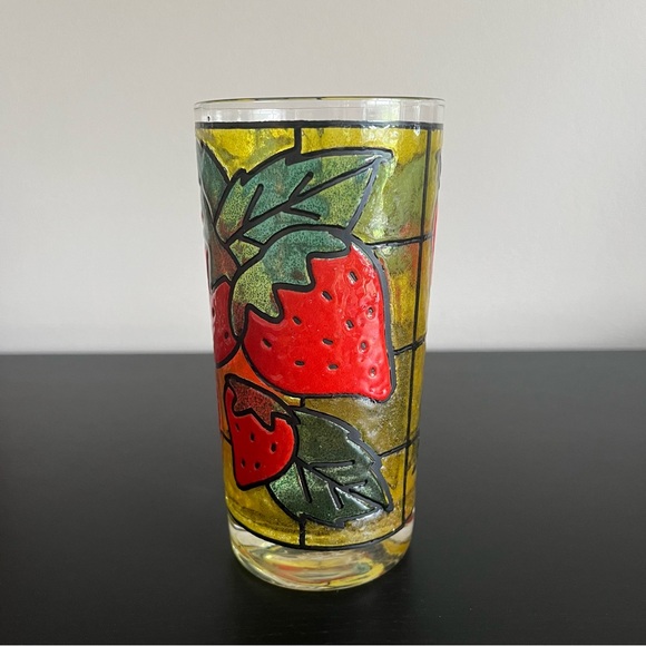 Strawberry Fruit Stained Glass Tumblers Vintage 1973 Set of 8 - Picture 4 of 15